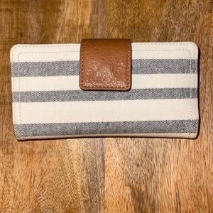 Fossil wallet